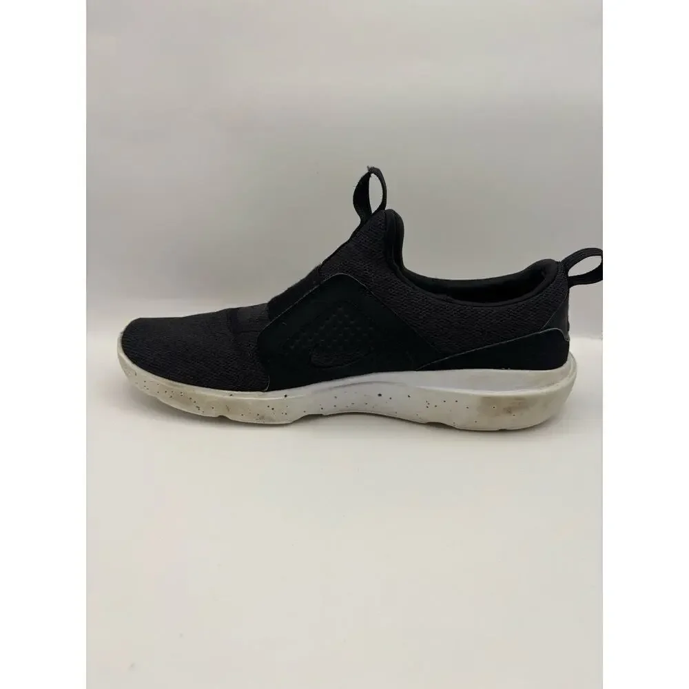 Nike Men’s AD Comfort Slip On Sneakers Black/White Size 10.5